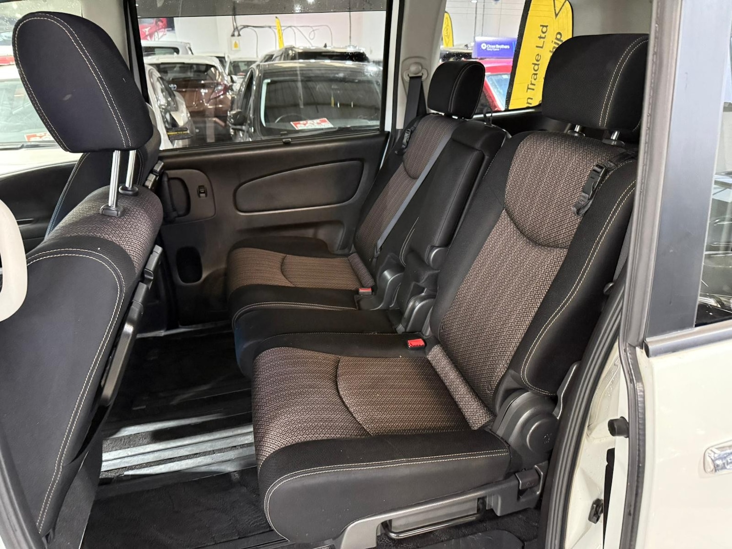 Used Nissan Serena 2025 for sale - 77450871: Photo 18