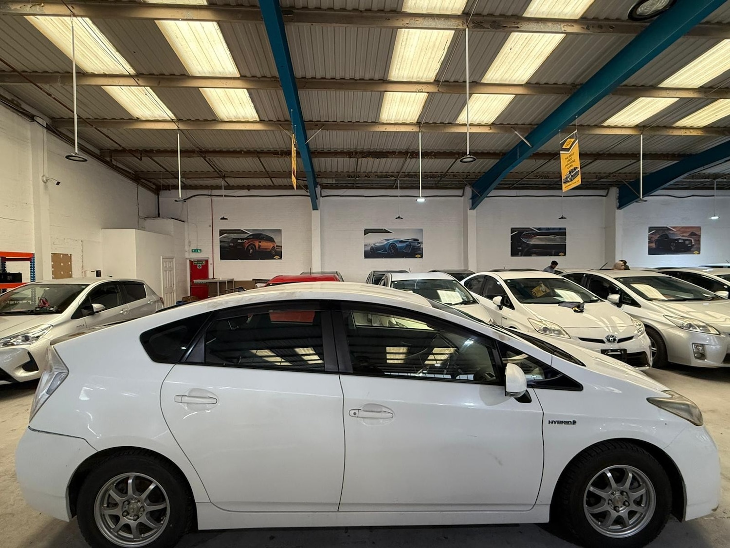 Used Toyota Prius 2026 for sale - 77323989: Photo 2