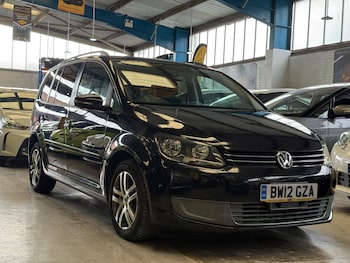 Used Volkswagen Touran 2012 for sale - 75643920: Photo