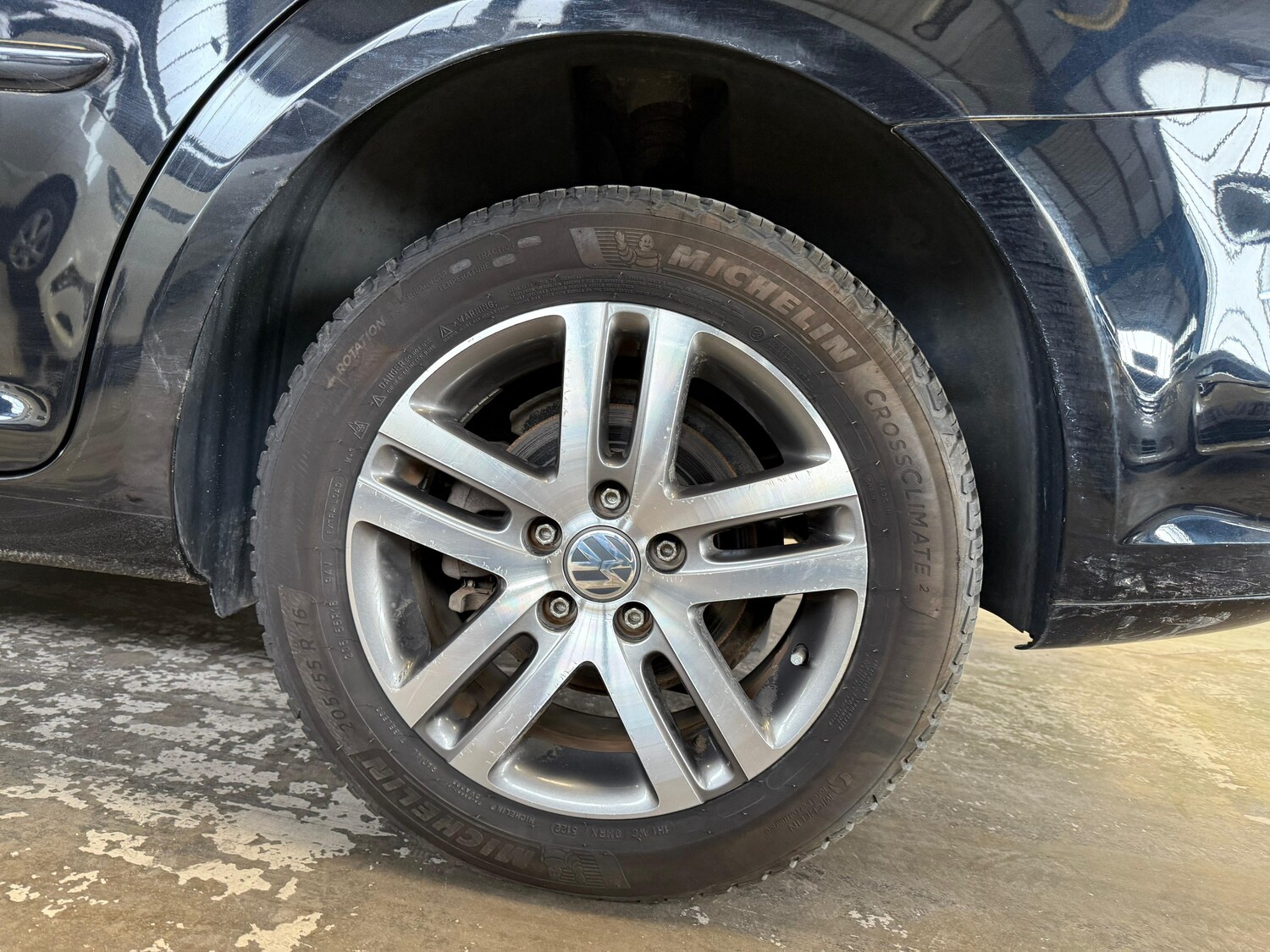 Vehicle 27