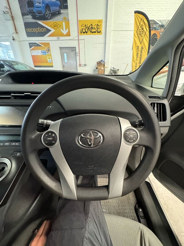 Used Toyota Prius for sale - 74456642: Photo 22
