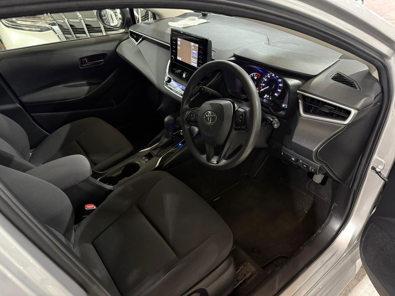 Used Toyota Corolla for sale - 76429487: Photo 11