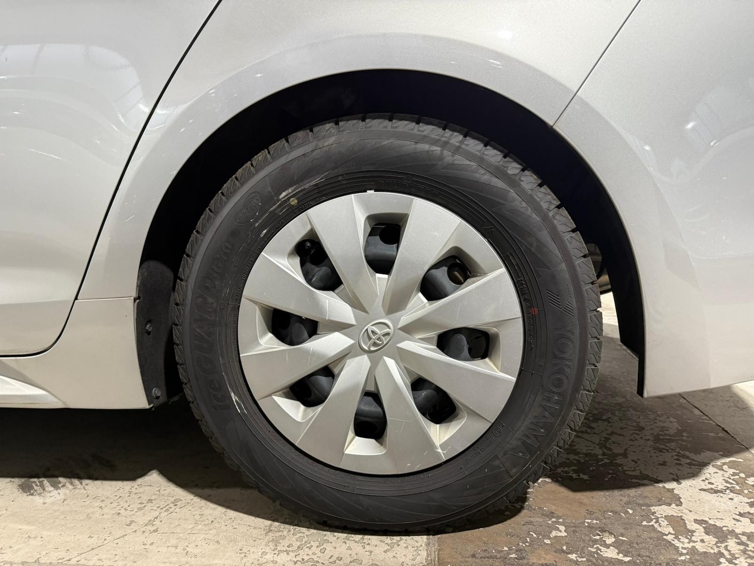 Used Toyota Corolla for sale - 76429487: Photo 29