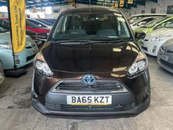 Used Toyota Sienta 2016 for sale - 74950539: Photo