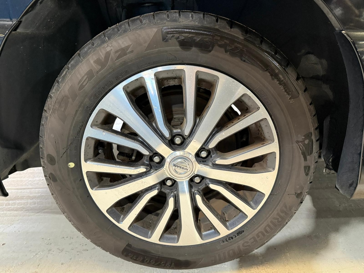 Used Nissan Serena for sale - 77897434: Photo 23