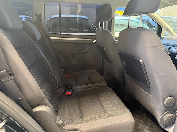 Used Volkswagen Touran for sale - 75543400: Photo 14