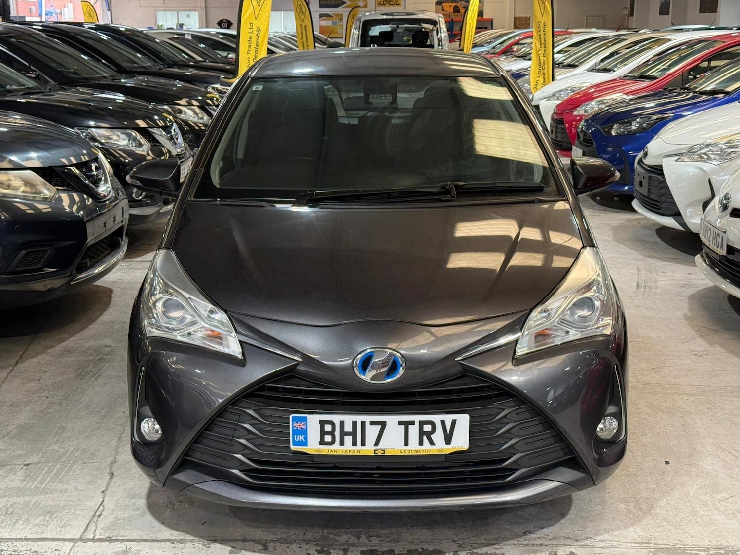 Used Toyota Vitz 2026 for sale - 77347020: Photo 9