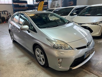 Used Toyota Prius 2015 for sale - 79582352: Photo