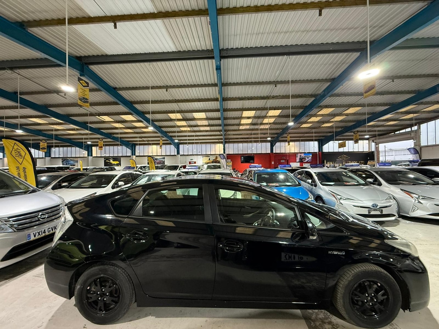 Used Toyota Prius 2026 for sale - 77450867: Photo 2