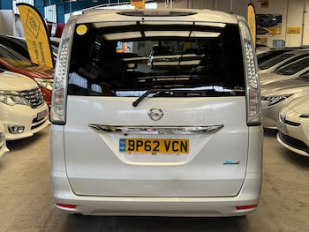 Used Nissan Serena 2013 for sale - 75446019: Photo