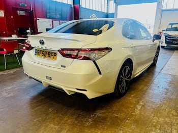 Used Toyota Camry 2019 for sale - 79858830: Photo