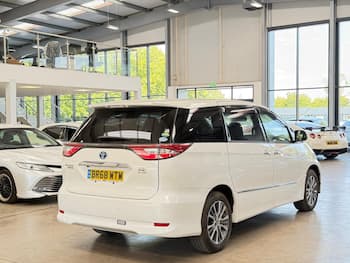 Used Toyota Estima 2018 for sale - 79696619: Photo