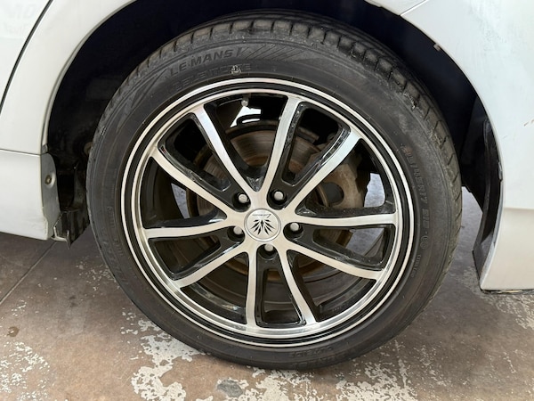Used Toyota Prius 2025 for sale - 75399264: Photo 9