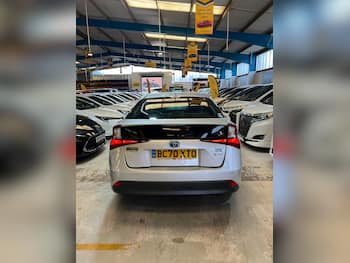 Used Toyota Prius 2021 for sale - 79541598: Photo