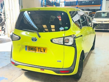 Used Toyota Sienta 2016 for sale - 79539469: Photo