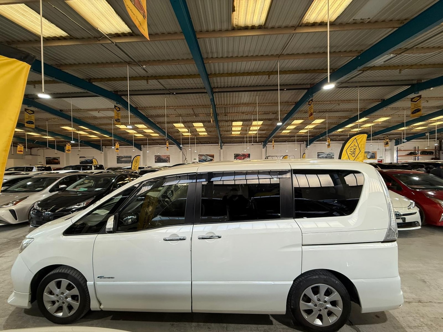 Used Nissan Serena 2025 for sale - 77052187: Photo 7