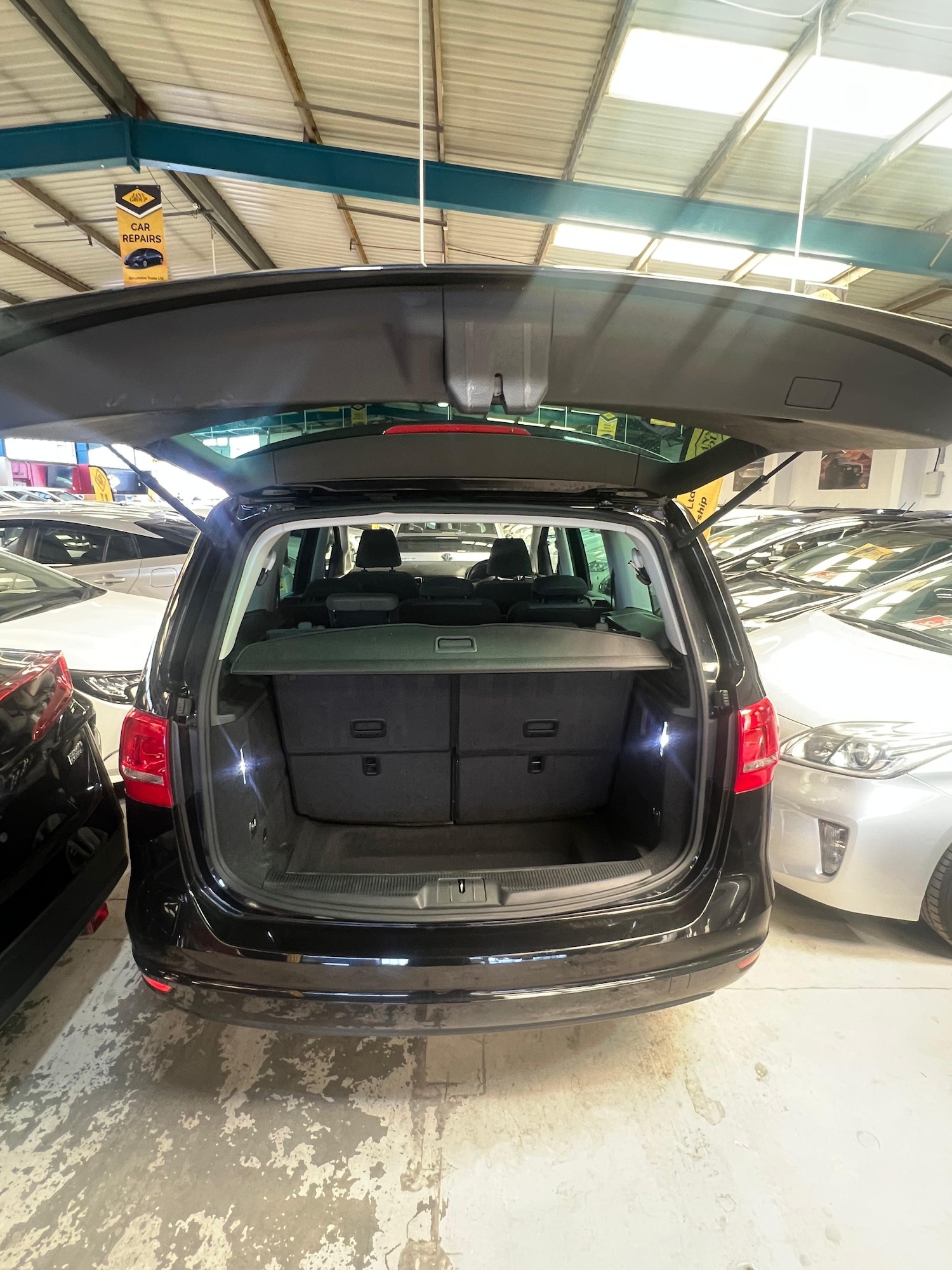 Used Volkswagen Sharan 2025 for sale - 76120155: Photo 29