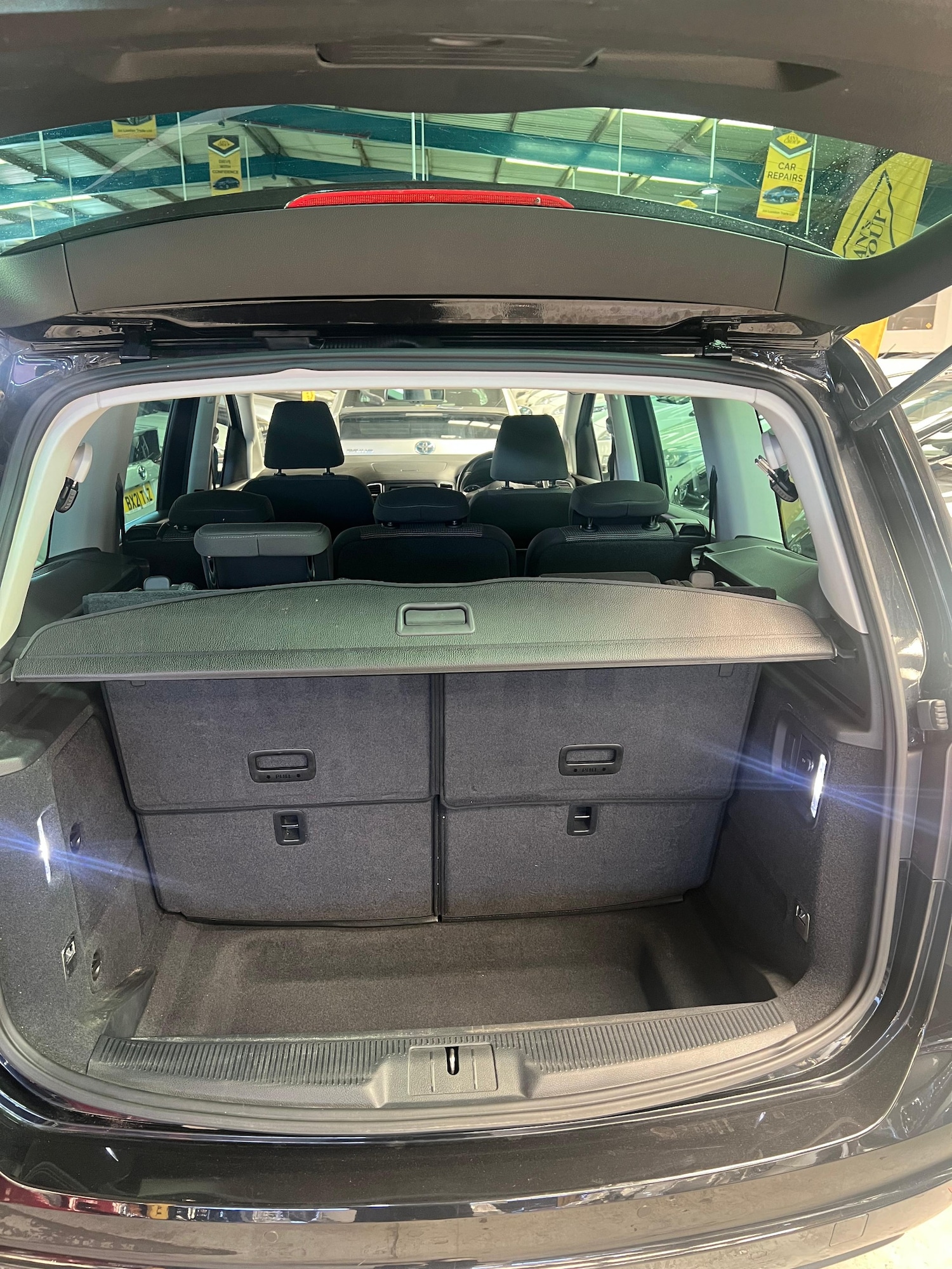 Used Volkswagen Sharan 2025 for sale - 76120155: Photo 30