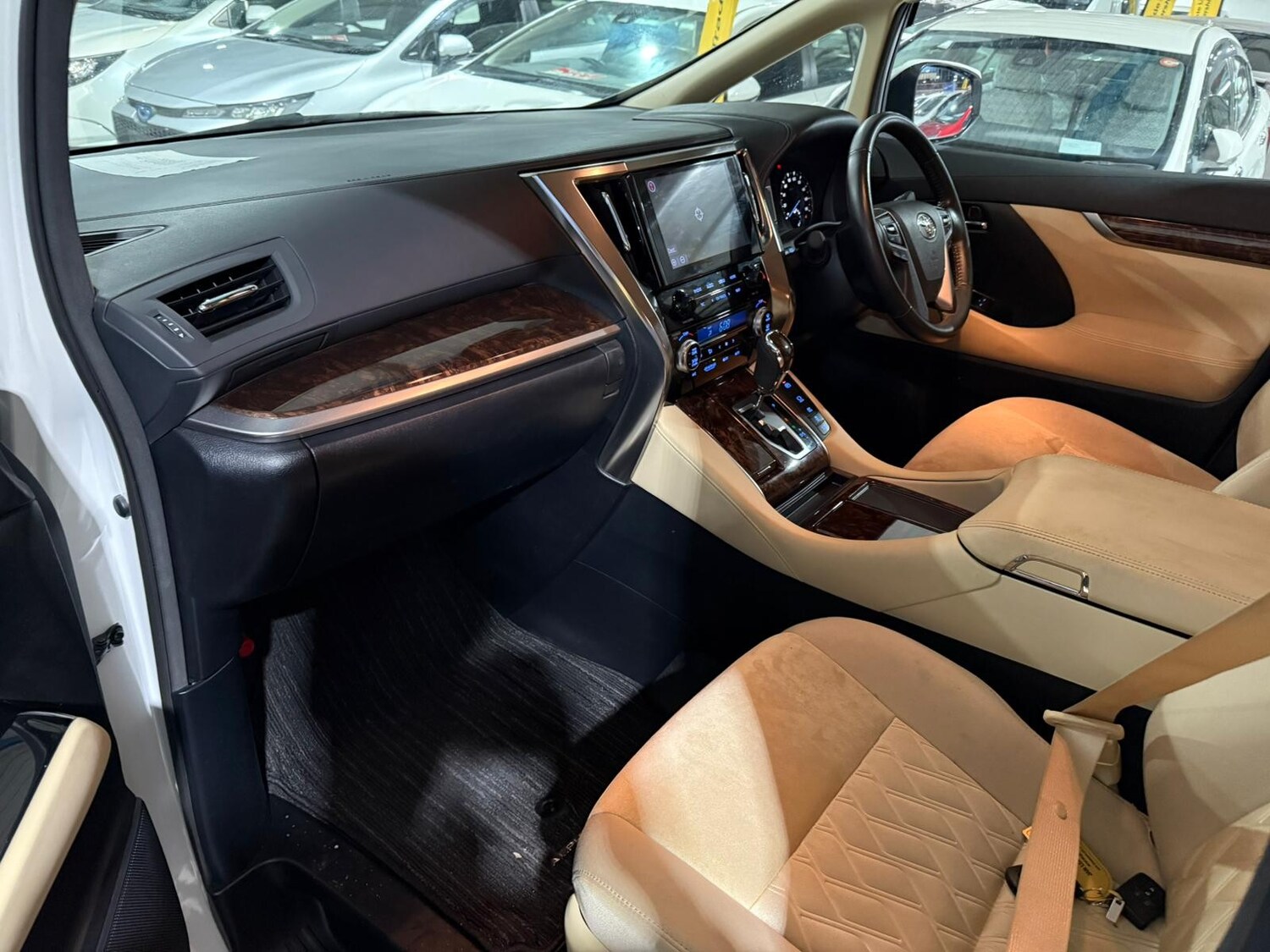 Used Toyota Alphard for sale - 77408863: Photo 22