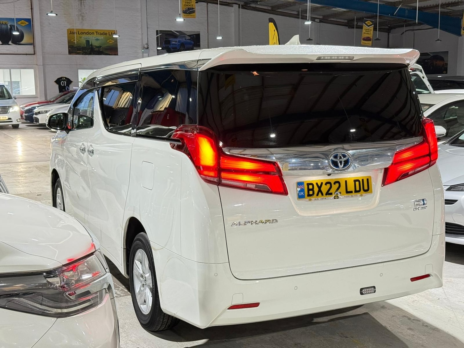 Used Toyota Alphard for sale - 77408863: Photo 6