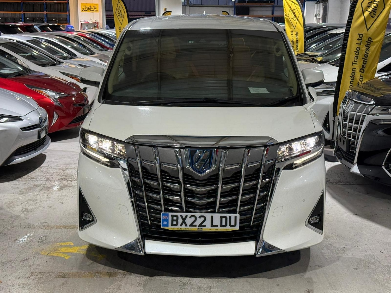 Used Toyota Alphard for sale - 77408863: Photo 9