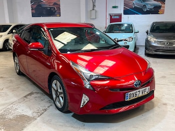 Used Toyota Prius 2017 for sale - 79405260: Photo