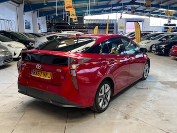 Used Toyota Prius 2017 for sale - 79405260: Photo