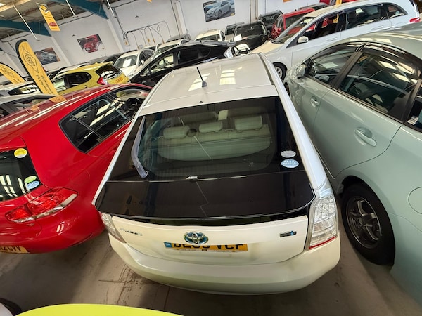 Used Toyota Prius 2025 for sale - 75308682: Photo 8