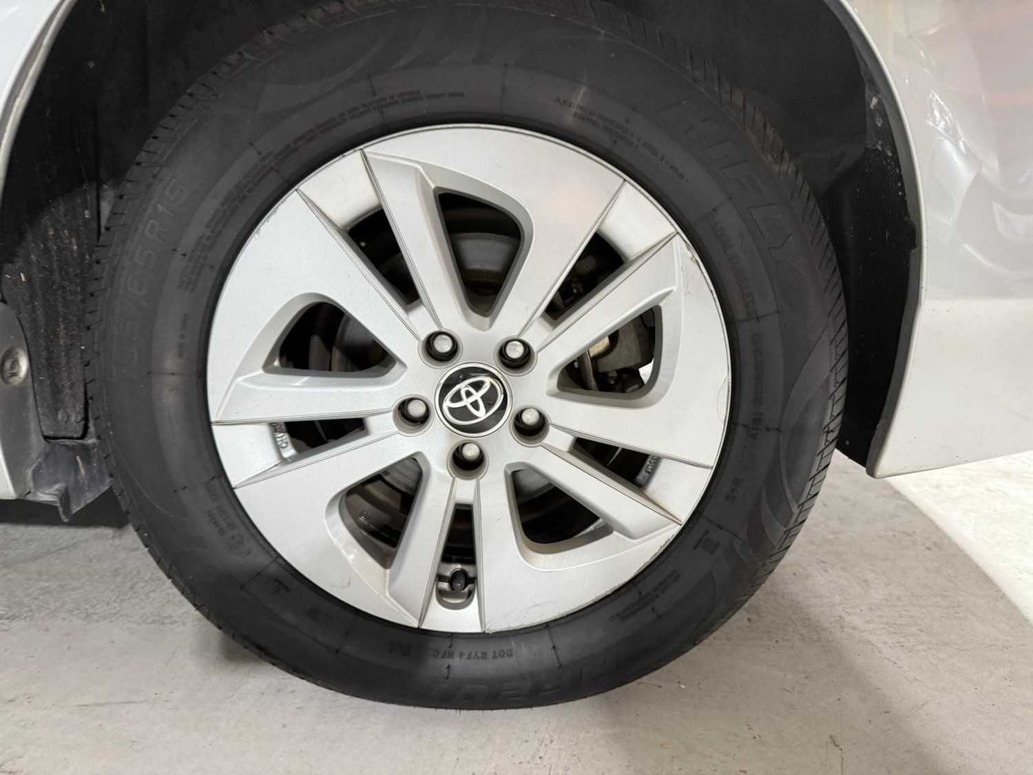 Used Toyota Prius for sale - 77457946: Photo 23