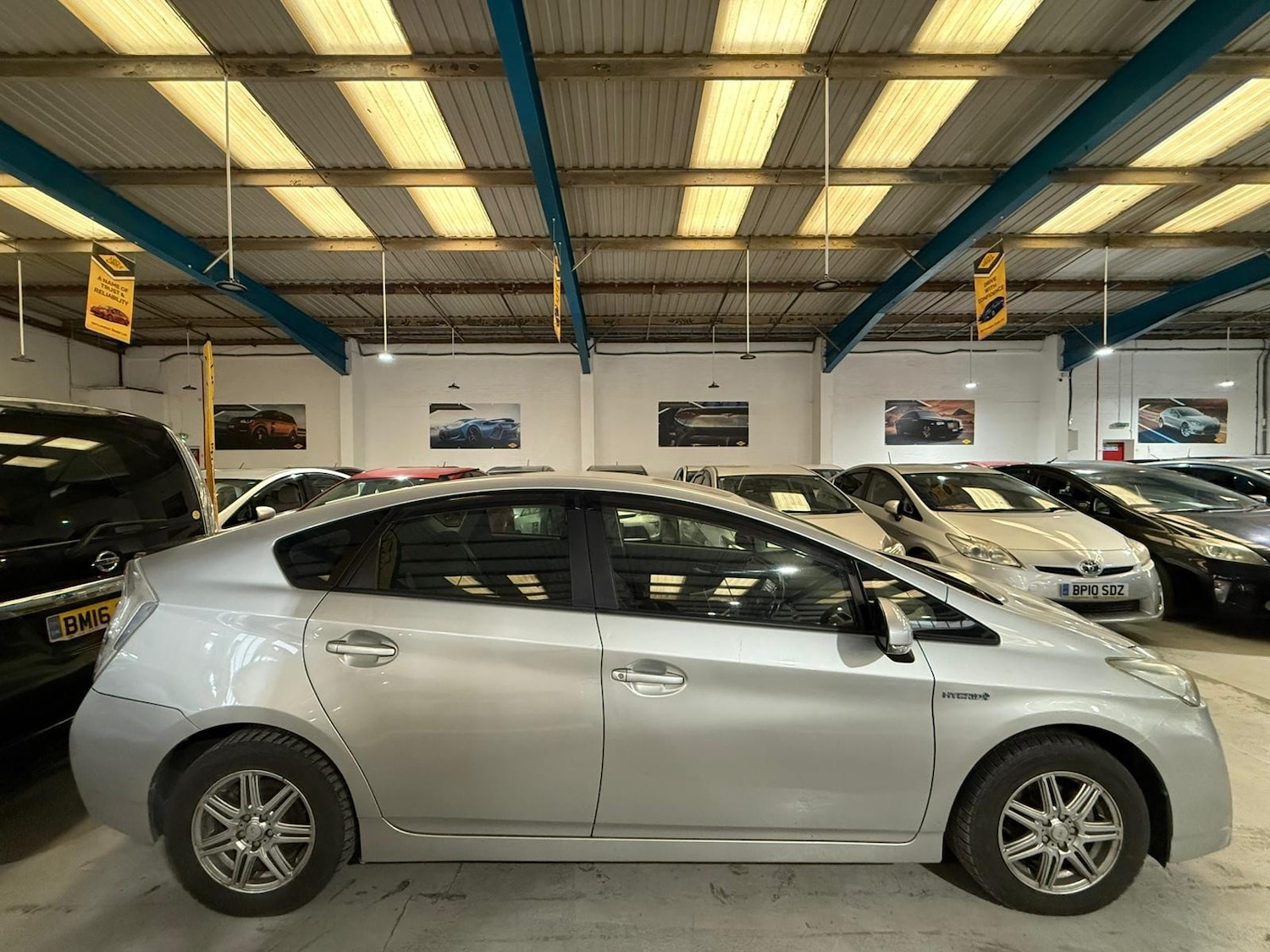 Used Toyota Prius 2025 for sale - 77084943: Photo 2