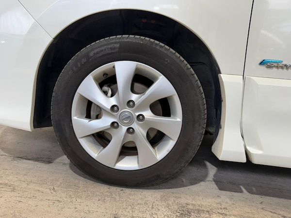 Used Nissan Serena for sale - 76217646: Photo 30