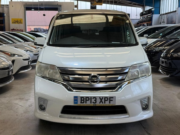 Used Nissan Serena for sale - 76217646: Photo 9