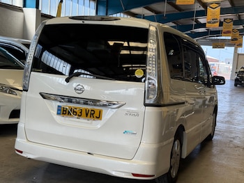 Used Nissan Serena 2013 for sale - 75620931: Photo