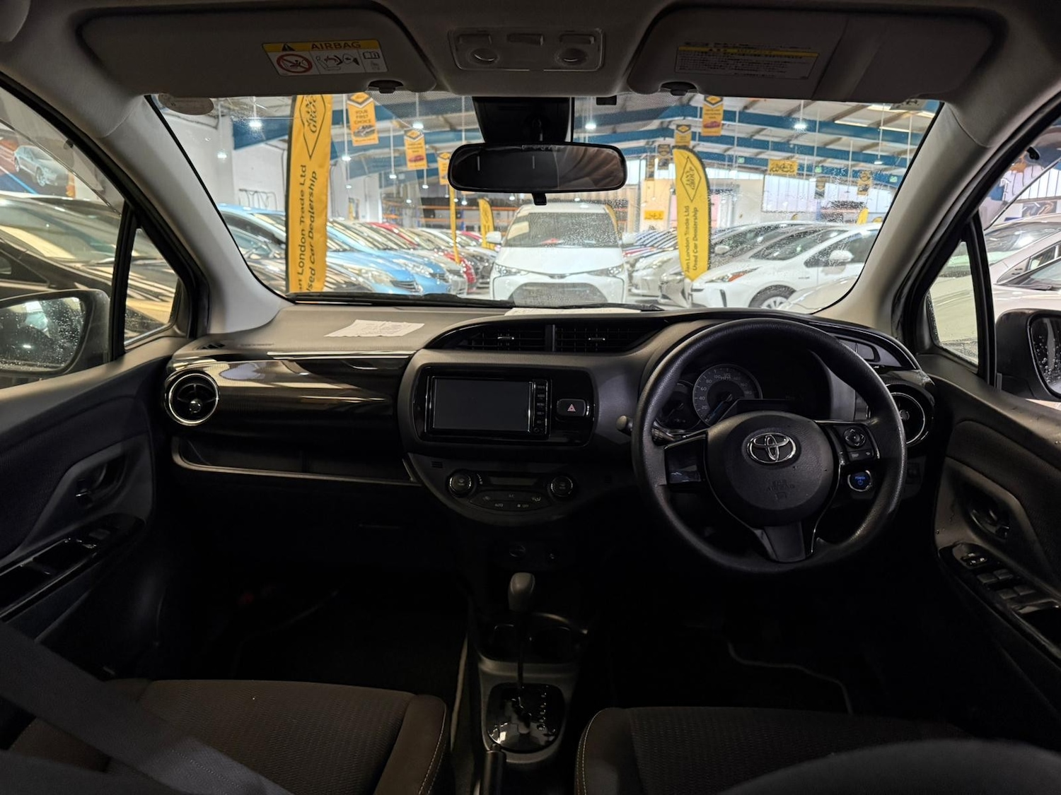 Used Toyota Vitz 2026 for sale - 77323987: Photo 12