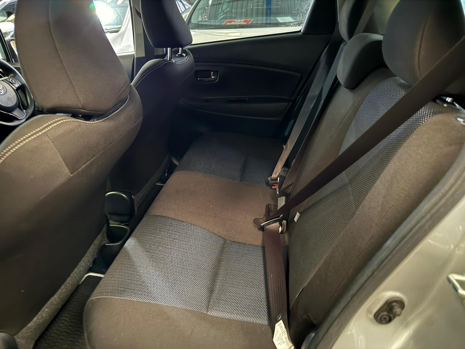 Used Toyota Vitz 2026 for sale - 77323987: Photo 17