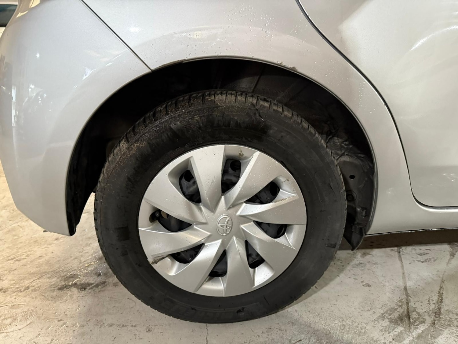 Used Toyota Vitz 2026 for sale - 77323987: Photo 25