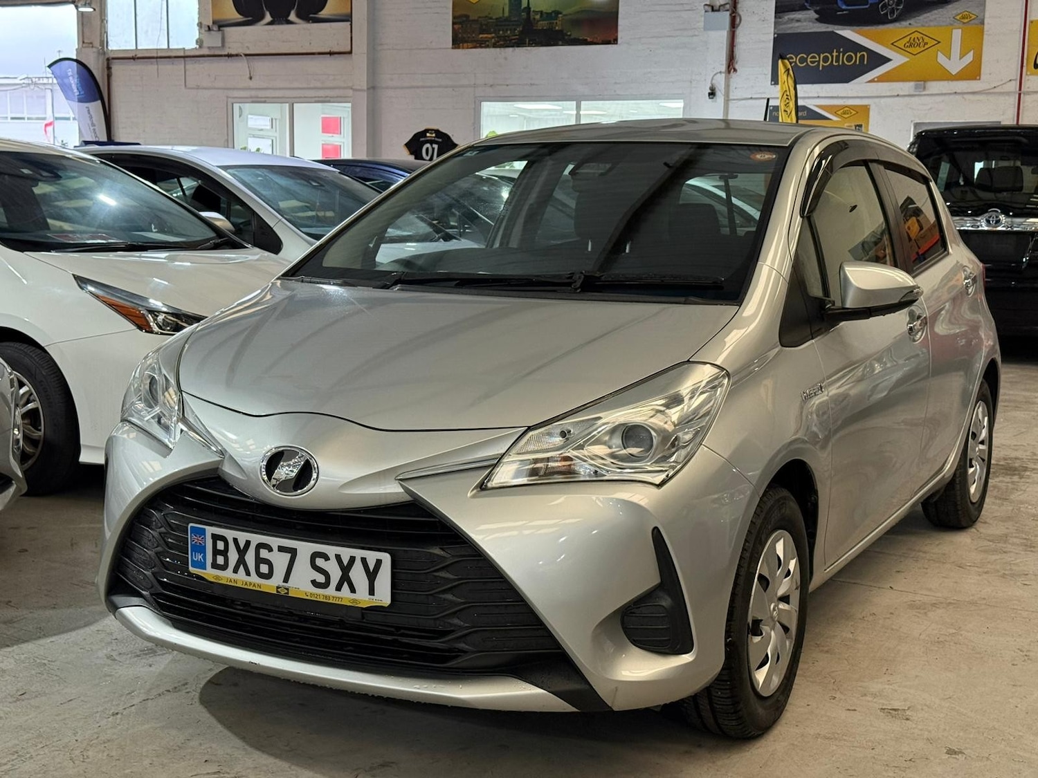 Used Toyota Vitz 2026 for sale - 77323987: Photo 6