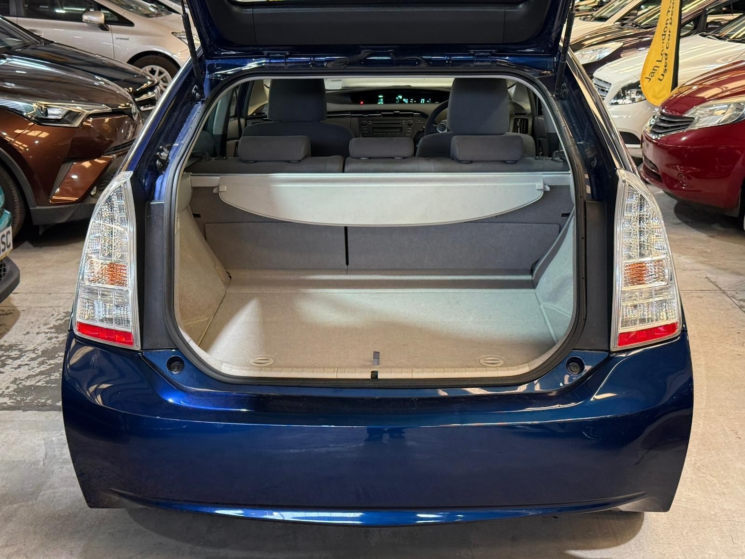 Used Toyota Prius for sale - 76896408: Photo 17