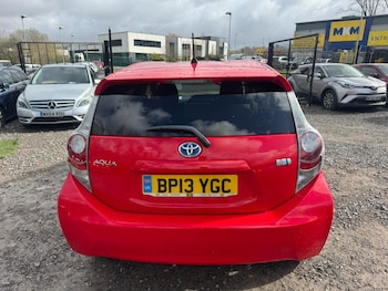 Used Toyota Aqua 2013 for sale - 78122229: Photo