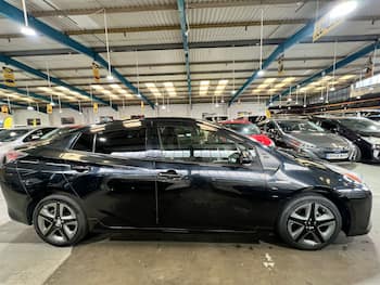Used Toyota Prius 2018 for sale - 79680591: Photo