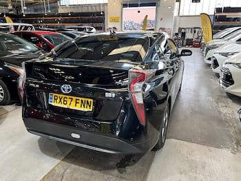 Used Toyota Prius 2018 for sale - 79680591: Photo