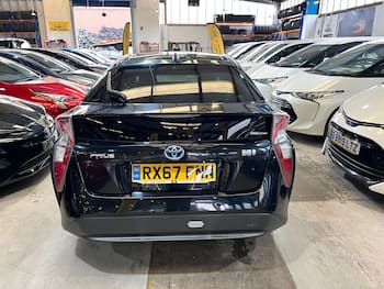 Used Toyota Prius 2018 for sale - 79680591: Photo