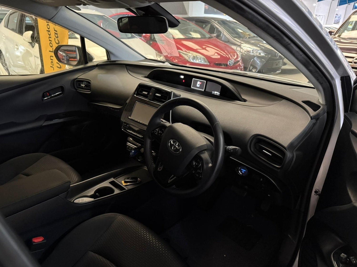 Used Toyota Prius for sale - 76972948: Photo 12