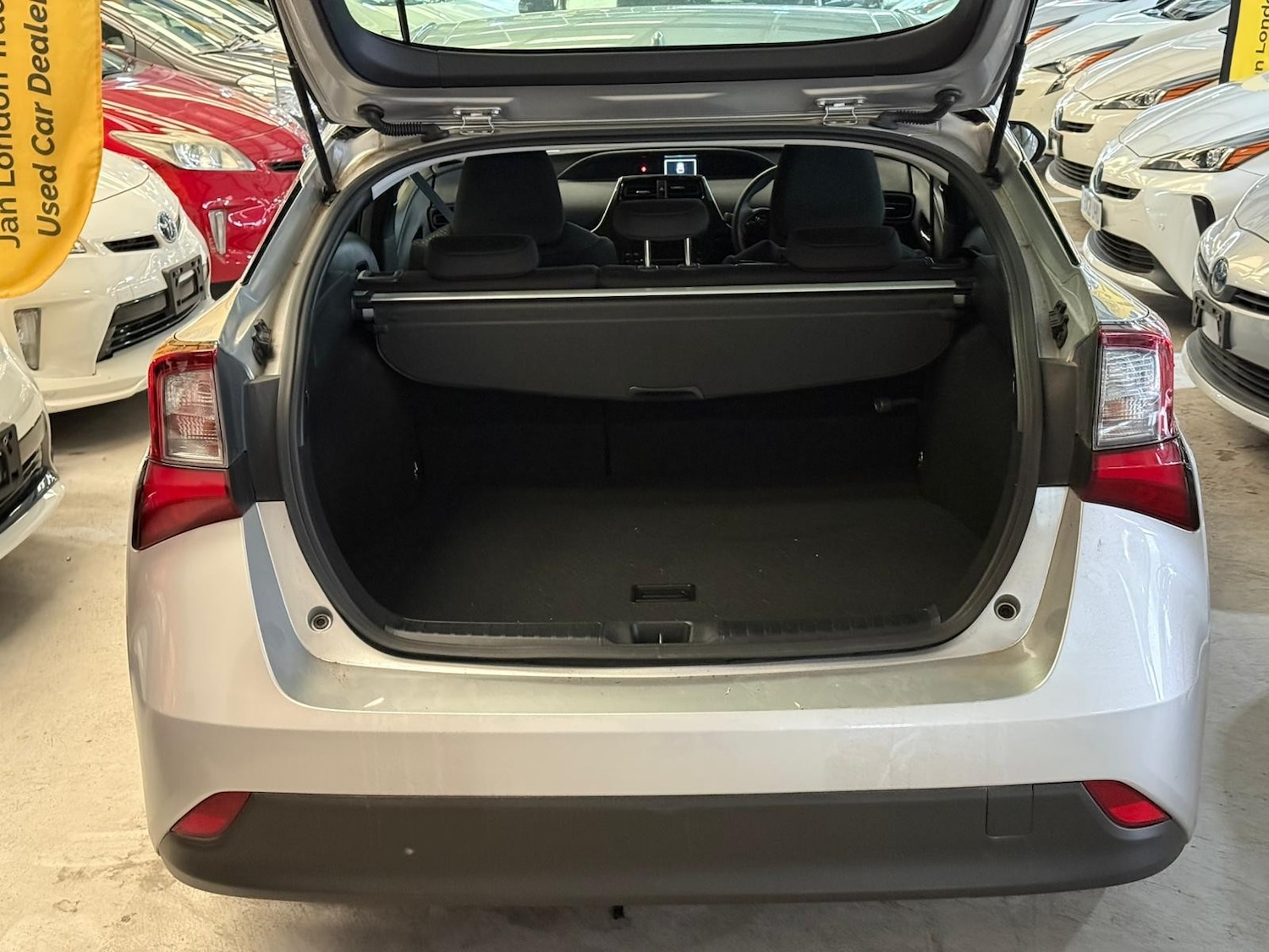 Used Toyota Prius for sale - 76972948: Photo 17