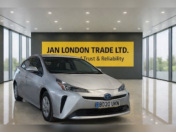 Used Toyota Prius 2020 for sale - 76972948: Photo