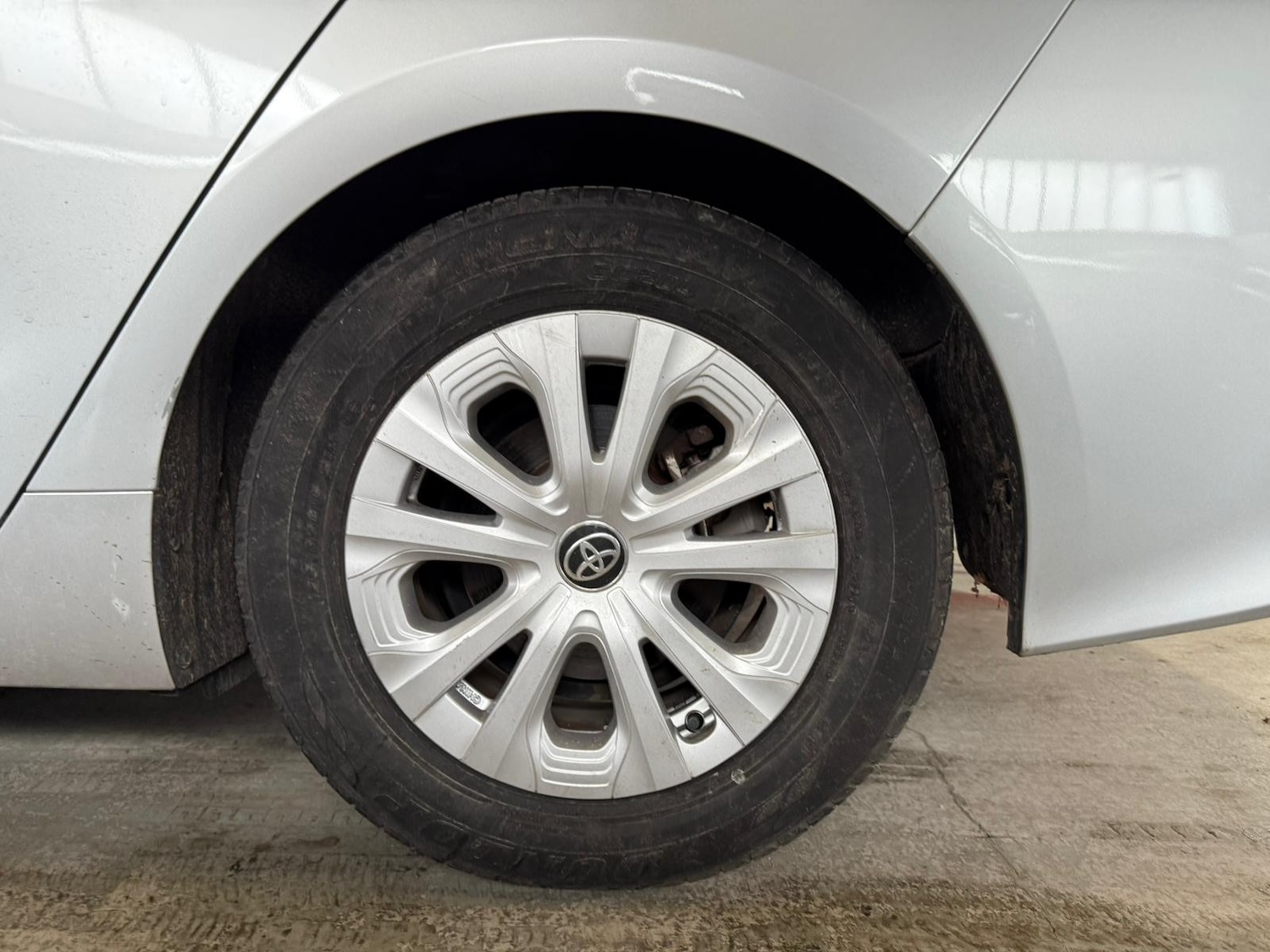 Used Toyota Prius 2025 for sale - 77165822: Photo 27