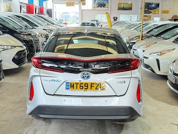 Used Toyota Prius 2019 for sale - 77165822: Photo