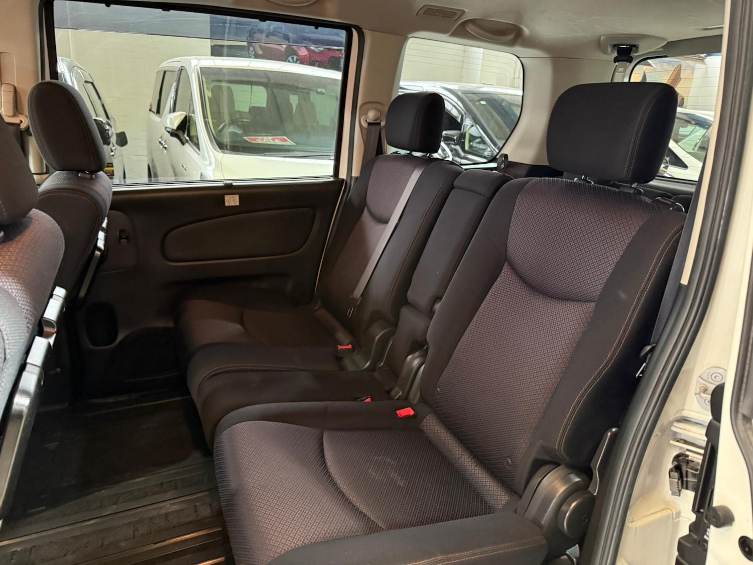 Used Nissan Serena 2025 for sale - 78064973: Photo 18