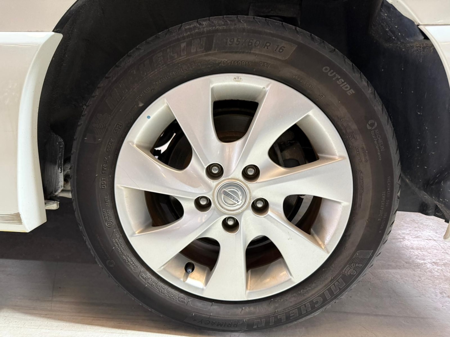 Used Nissan Serena 2025 for sale - 78064973: Photo 26