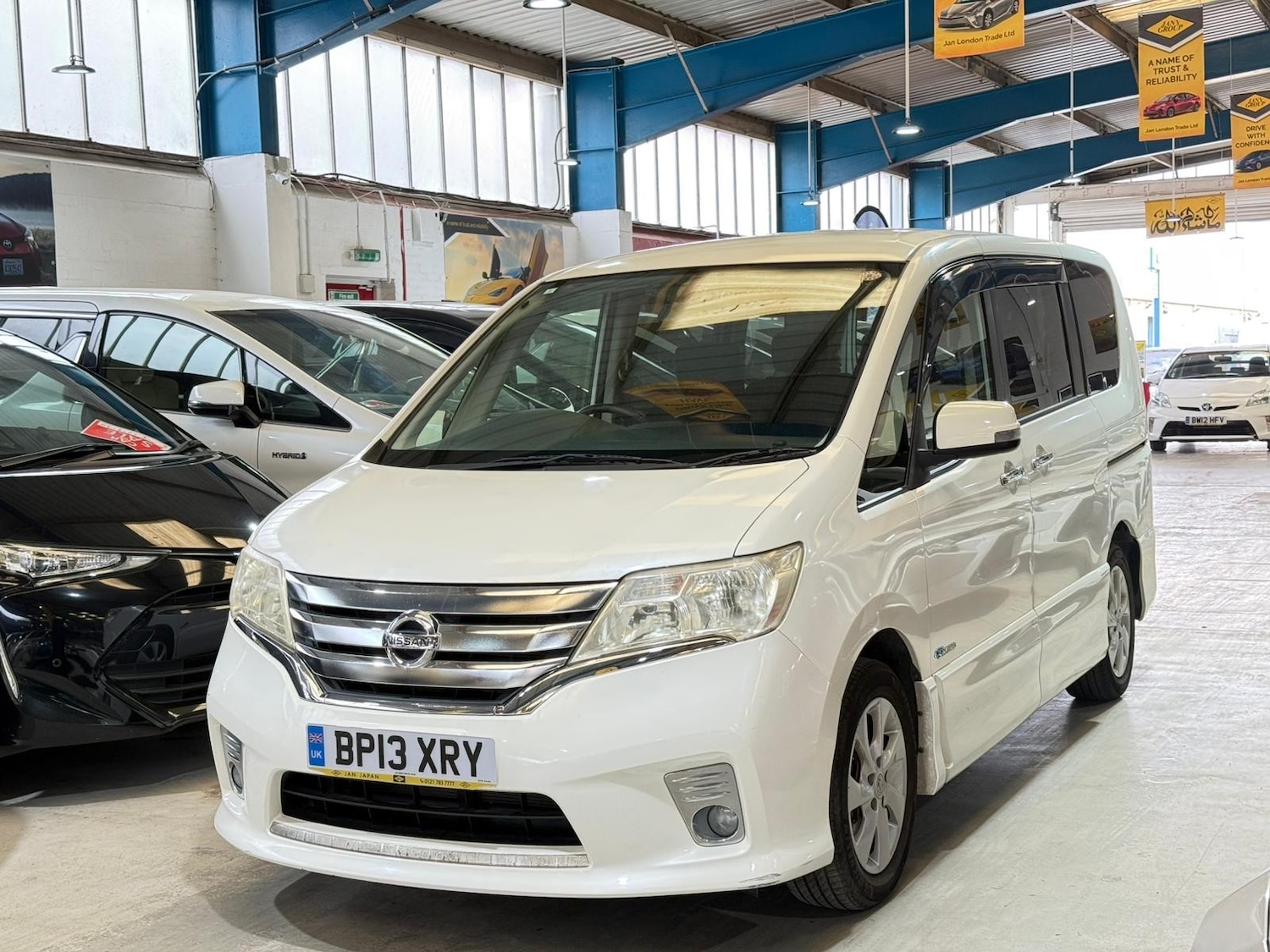 Used Nissan Serena 2025 for sale - 78064973: Photo 8